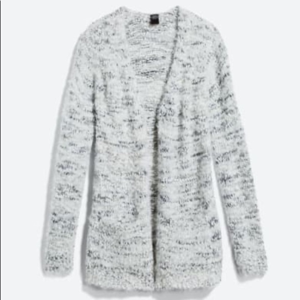 Long cardigan sweater
